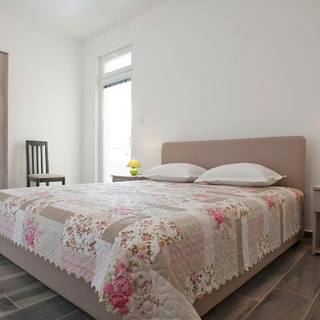 Apartmani Agape Petrovac Ngoại thất bức ảnh
