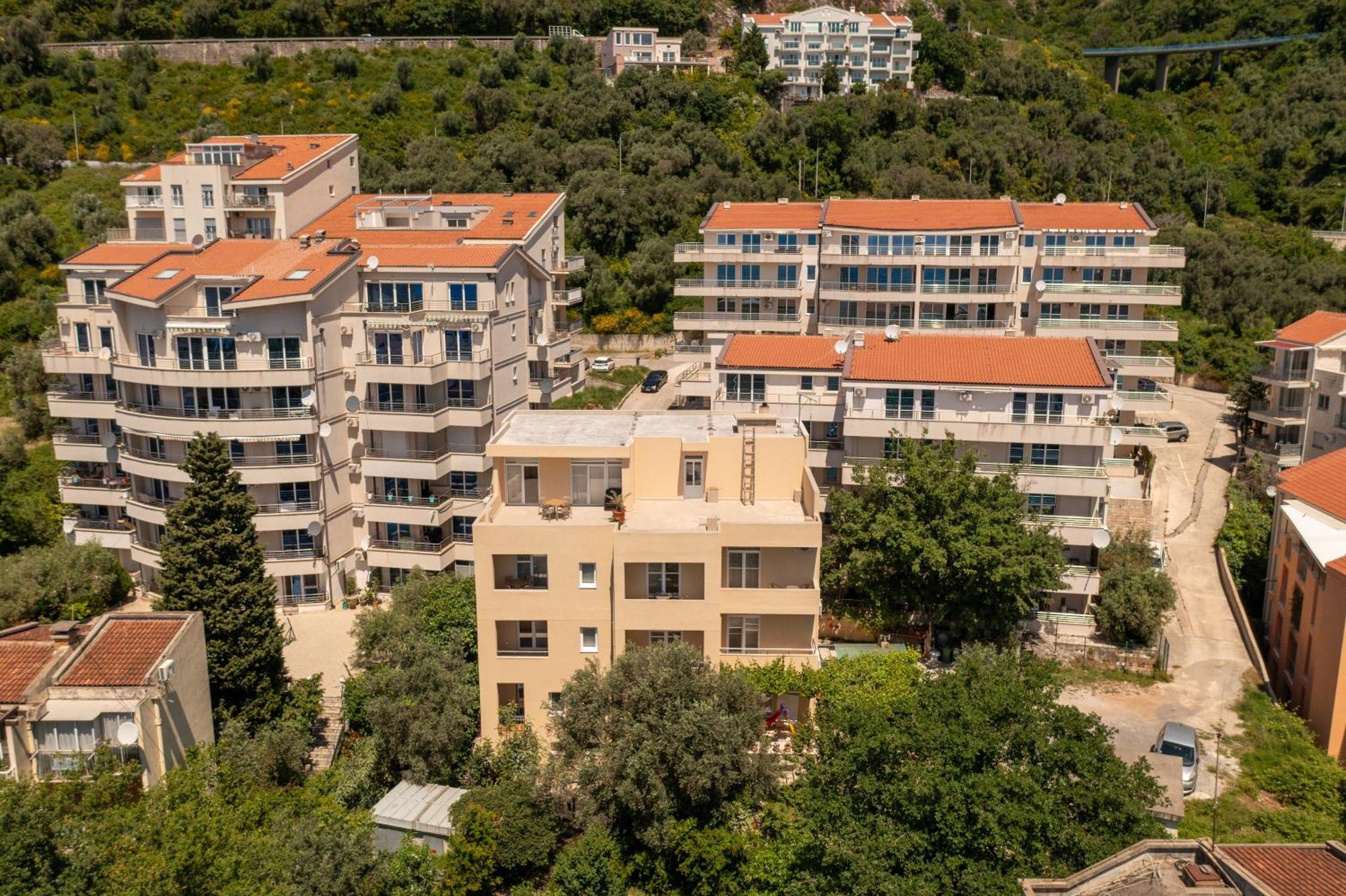 Apartmani Agape Petrovac Ngoại thất bức ảnh
