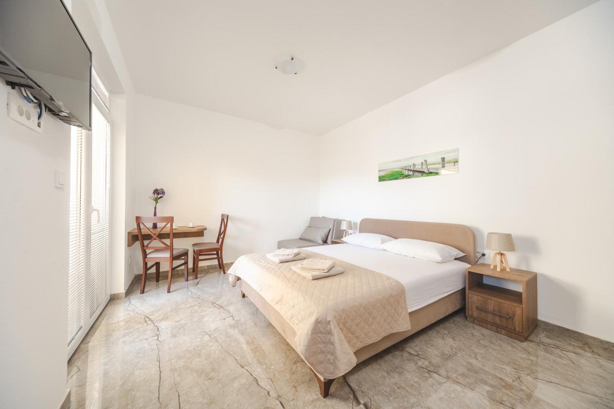Apartmani Agape Petrovac Ngoại thất bức ảnh